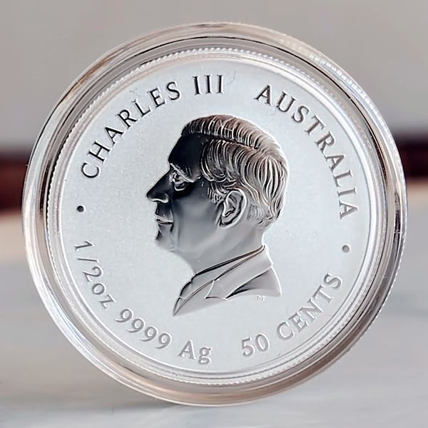 Серебряная монета "Год Лошади" Lunar III, 1/2 унции чистого серебра, Австралия, 2026 HORSE 1/2-AUS-26 фото